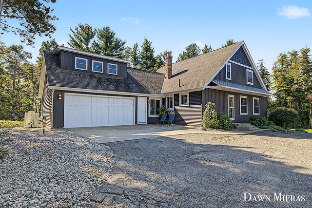 8384 Baldwin Street, Zeeland, MI 49464