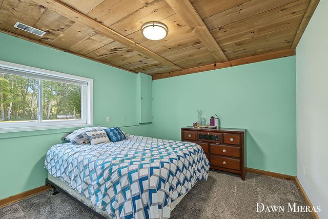 8384 Baldwin Street, Zeeland, MI 49464