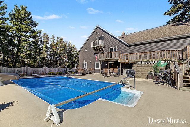 8384 Baldwin Street, Zeeland, MI 49464