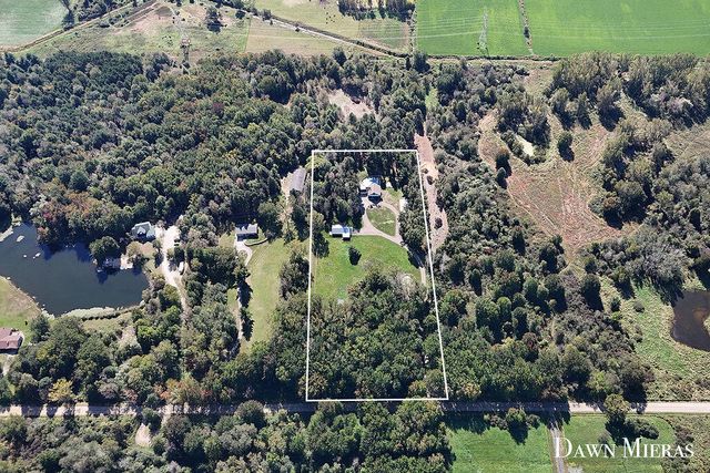 8384 Baldwin Street, Zeeland, MI 49464