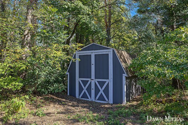 8384 Baldwin Street, Zeeland, MI 49464
