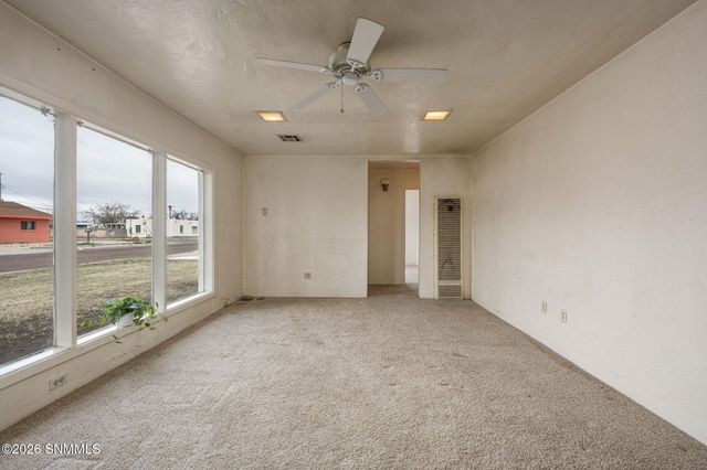 1065 Circle Drive, Las Cruces, NM 88005