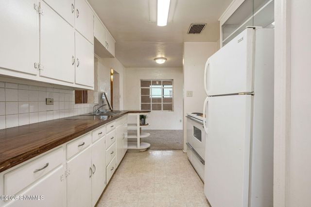 1065 Circle Drive, Las Cruces, NM 88005