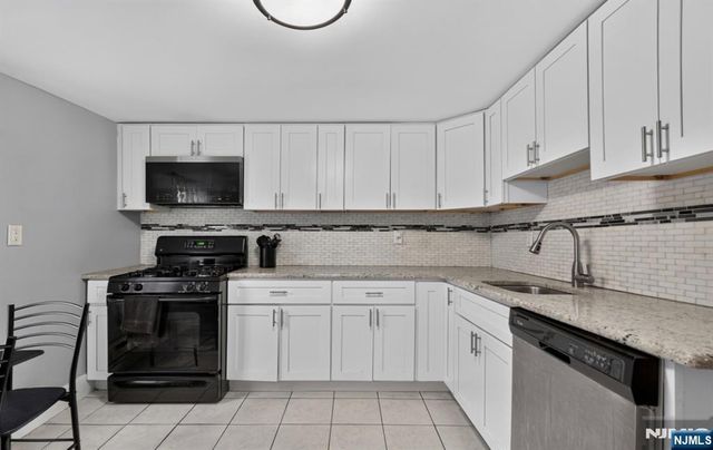 25 Hopper Street, Prospect Park, NJ 07508
