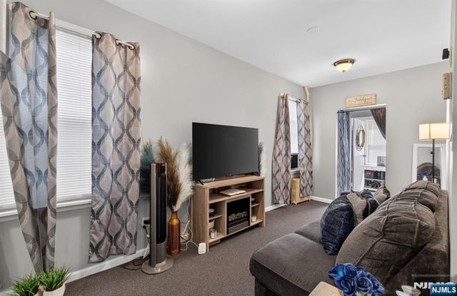 25 Hopper Street, Prospect Park, NJ 07508