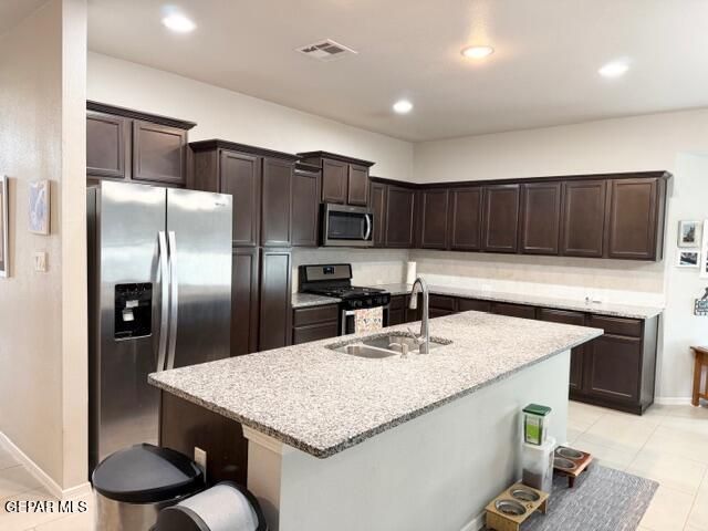 5949 HIDDEN BEACON Road, El Paso, TX 79924