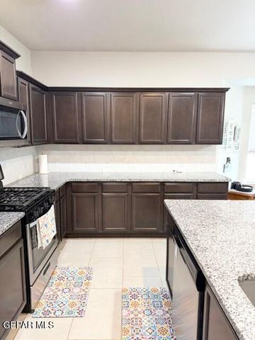 5949 HIDDEN BEACON Road, El Paso, TX 79924
