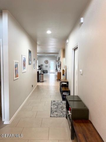 5949 HIDDEN BEACON Road, El Paso, TX 79924