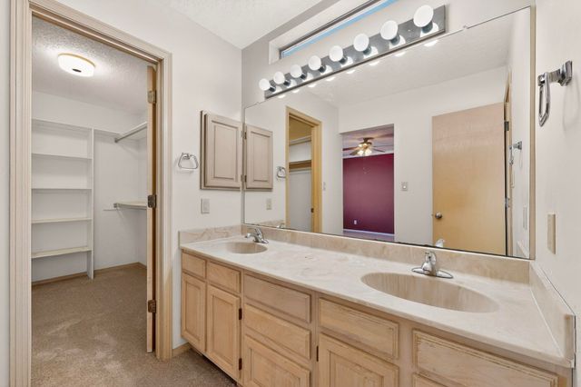 4549 Greene Avenue NW, Albuquerque, NM 87114