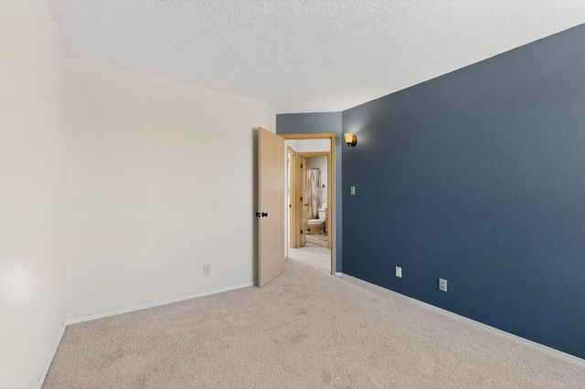 4549 Greene Avenue NW, Albuquerque, NM 87114