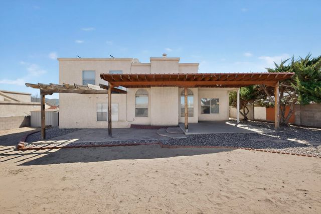 4549 Greene Avenue NW, Albuquerque, NM 87114