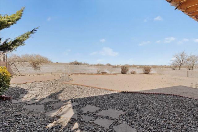 4549 Greene Avenue NW, Albuquerque, NM 87114