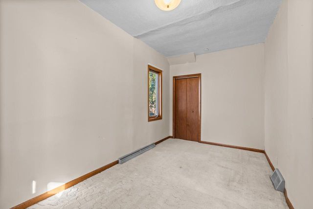 909 ILLINOIS AVENUE, Stevens Point, WI 54481