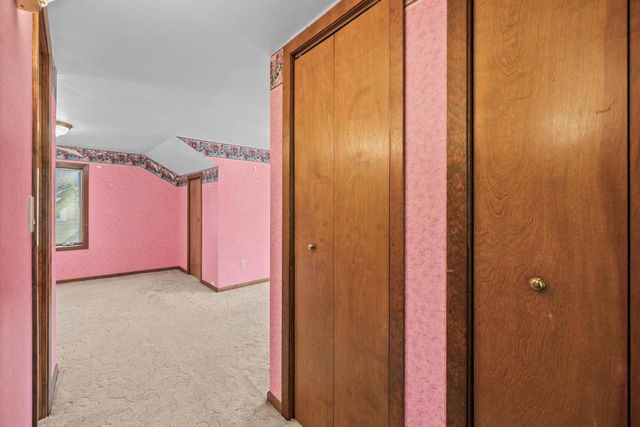 909 ILLINOIS AVENUE, Stevens Point, WI 54481