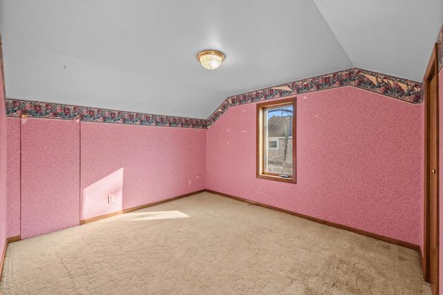 909 ILLINOIS AVENUE, Stevens Point, WI 54481