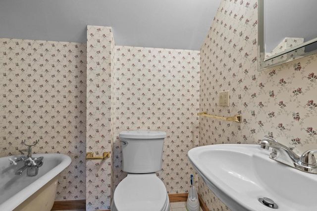 909 ILLINOIS AVENUE, Stevens Point, WI 54481