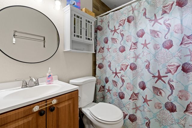 2804 Avenue J, Fort Pierce, FL 34947