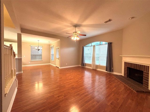 9514 Leaning Tree Lane, Houston, TX 77064