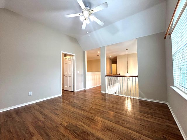 9514 Leaning Tree Lane, Houston, TX 77064