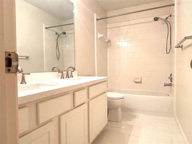 9514 Leaning Tree Lane, Houston, TX 77064