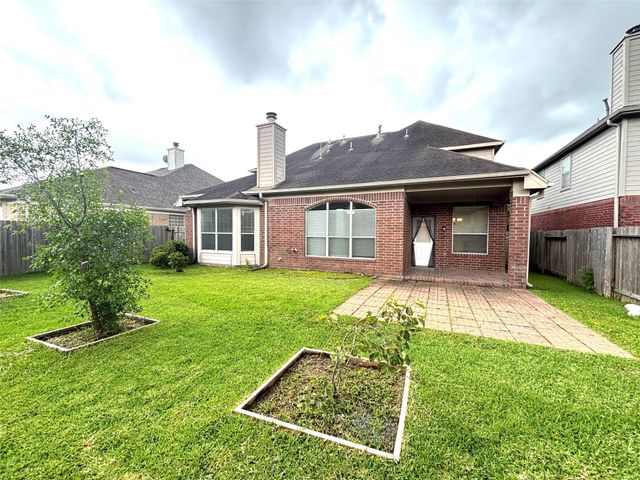 9514 Leaning Tree Lane, Houston, TX 77064