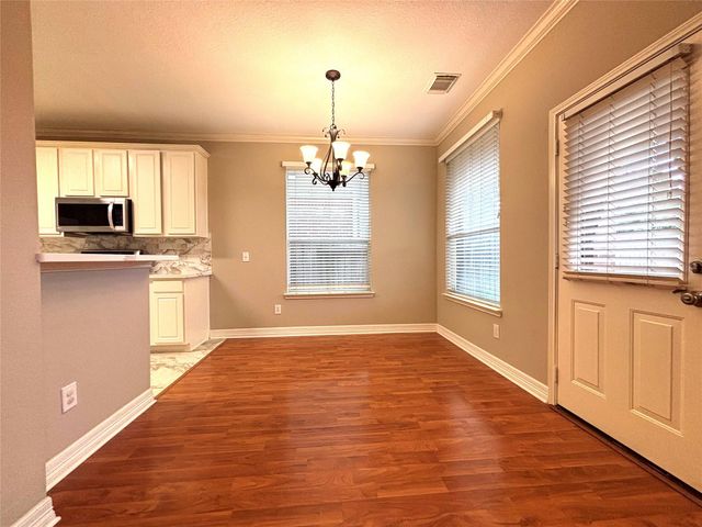 9514 Leaning Tree Lane, Houston, TX 77064