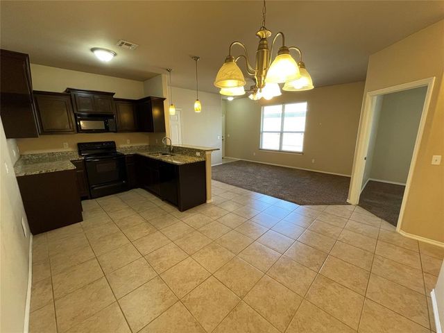 700 NE 20th Terrace, Newcastle, OK 73065