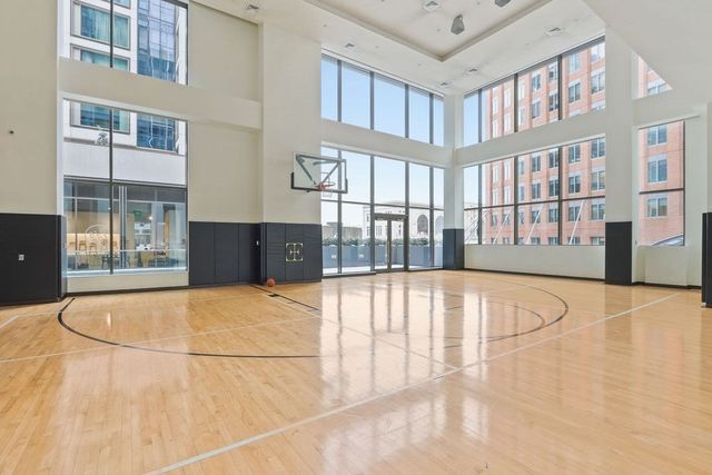 133 Seaport Blvd 1912, Boston, MA 02210