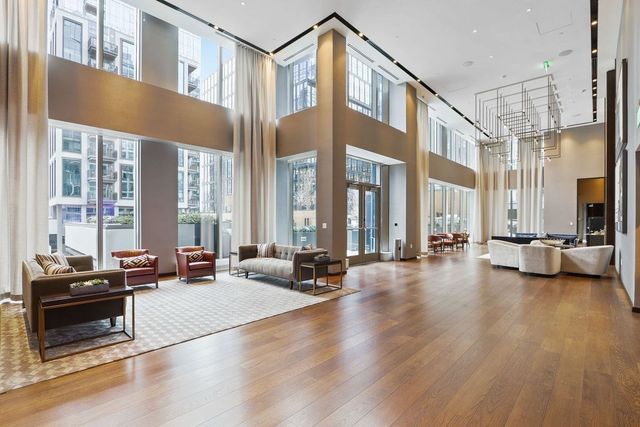 133 Seaport Blvd 1912, Boston, MA 02210
