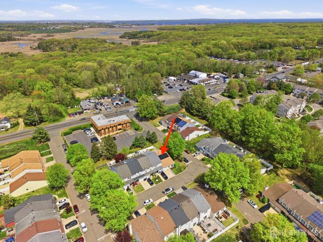 56 Thorne Lane, Old Bridge, NJ 07747