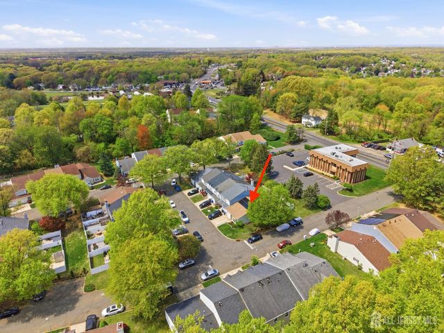 56 Thorne Lane, Old Bridge, NJ 07747