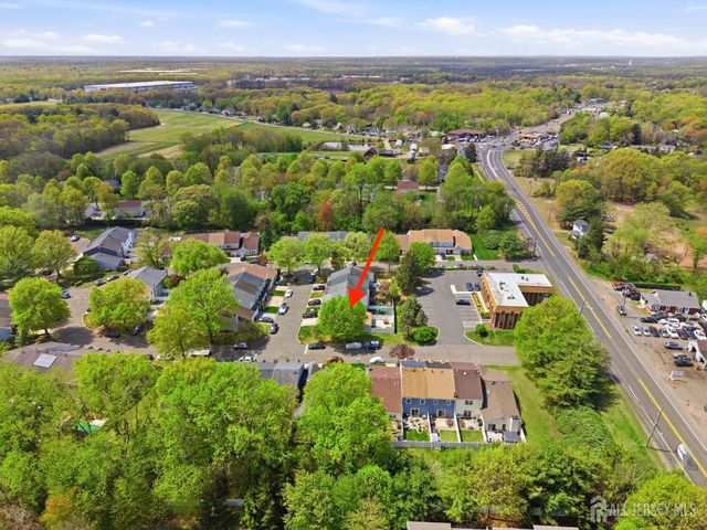 56 Thorne Lane, Old Bridge, NJ 07747