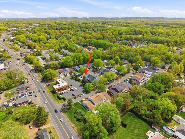 56 Thorne Lane, Old Bridge, NJ 07747