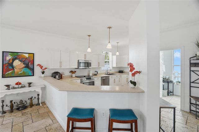 3610 W EUCLID AVENUE, Tampa, FL 33629