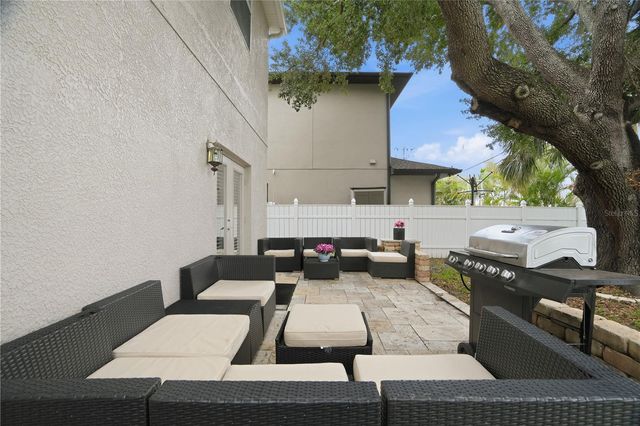 3610 W EUCLID AVENUE, Tampa, FL 33629