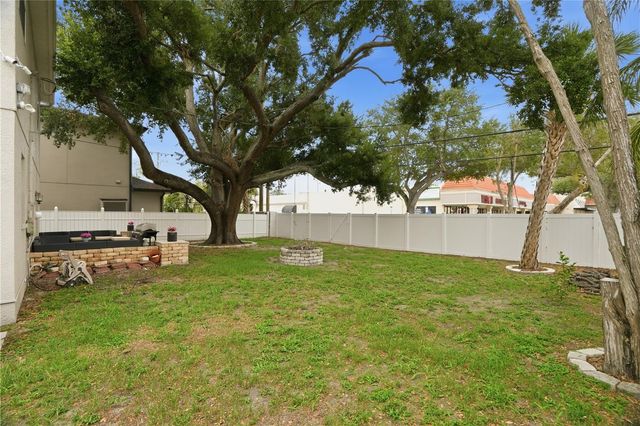 3610 W EUCLID AVENUE, Tampa, FL 33629