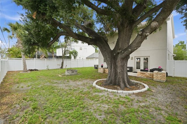 3610 W EUCLID AVENUE, Tampa, FL 33629