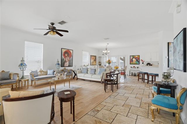 3610 W EUCLID AVENUE, Tampa, FL 33629