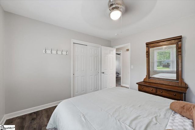 21 Blue Mountain Drive, Greenville, SC 29617