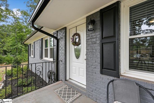 21 Blue Mountain Drive, Greenville, SC 29617