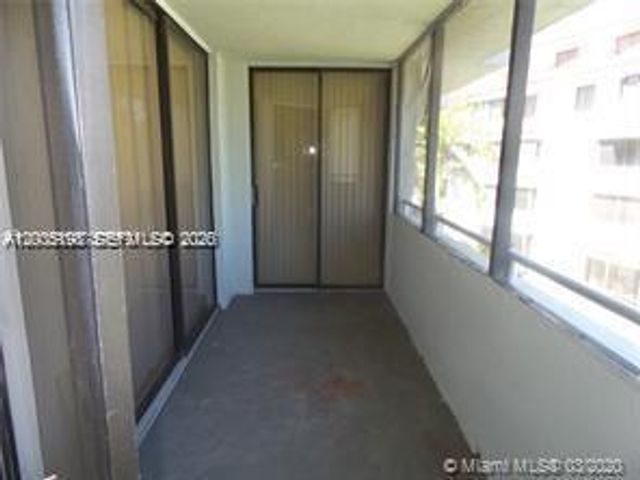 8255 SW 152nd Ave E-307, Miami, FL 33193