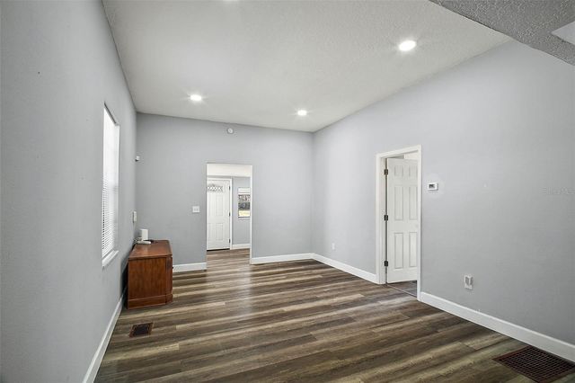 105 W STEVENS AVENUE, Eustis, FL 32726