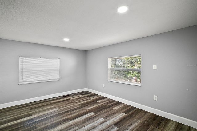 105 W STEVENS AVENUE, Eustis, FL 32726