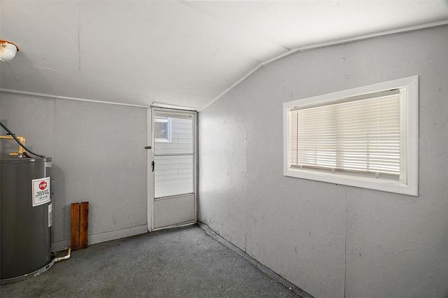 105 W STEVENS AVENUE, Eustis, FL 32726