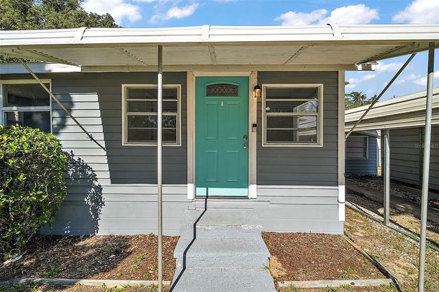 105 W STEVENS AVENUE, Eustis, FL 32726