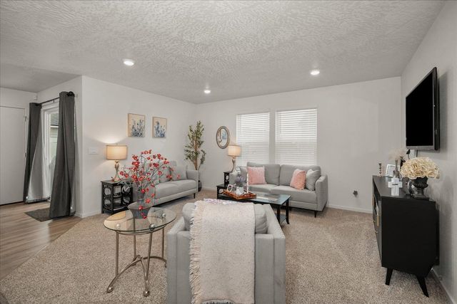 1808 E Boskoop St, Deer Park, WA 99006