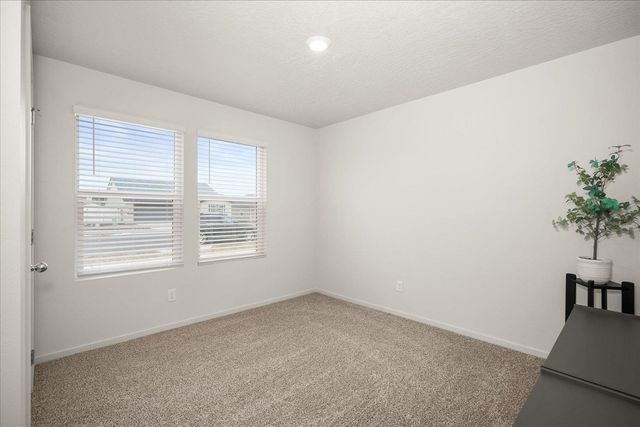 1808 E Boskoop St, Deer Park, WA 99006