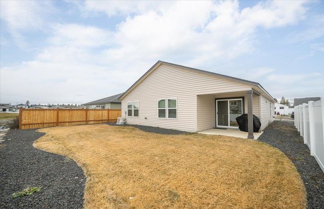 1808 E Boskoop St, Deer Park, WA 99006