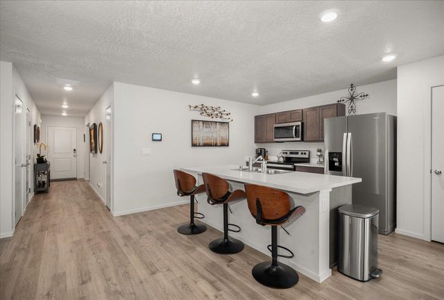 1808 E Boskoop St, Deer Park, WA 99006