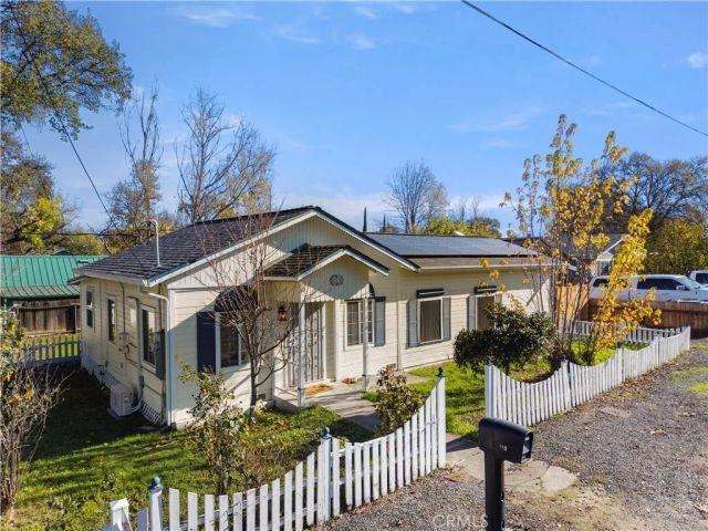 110 S Russell, Lakeport, CA 95453
